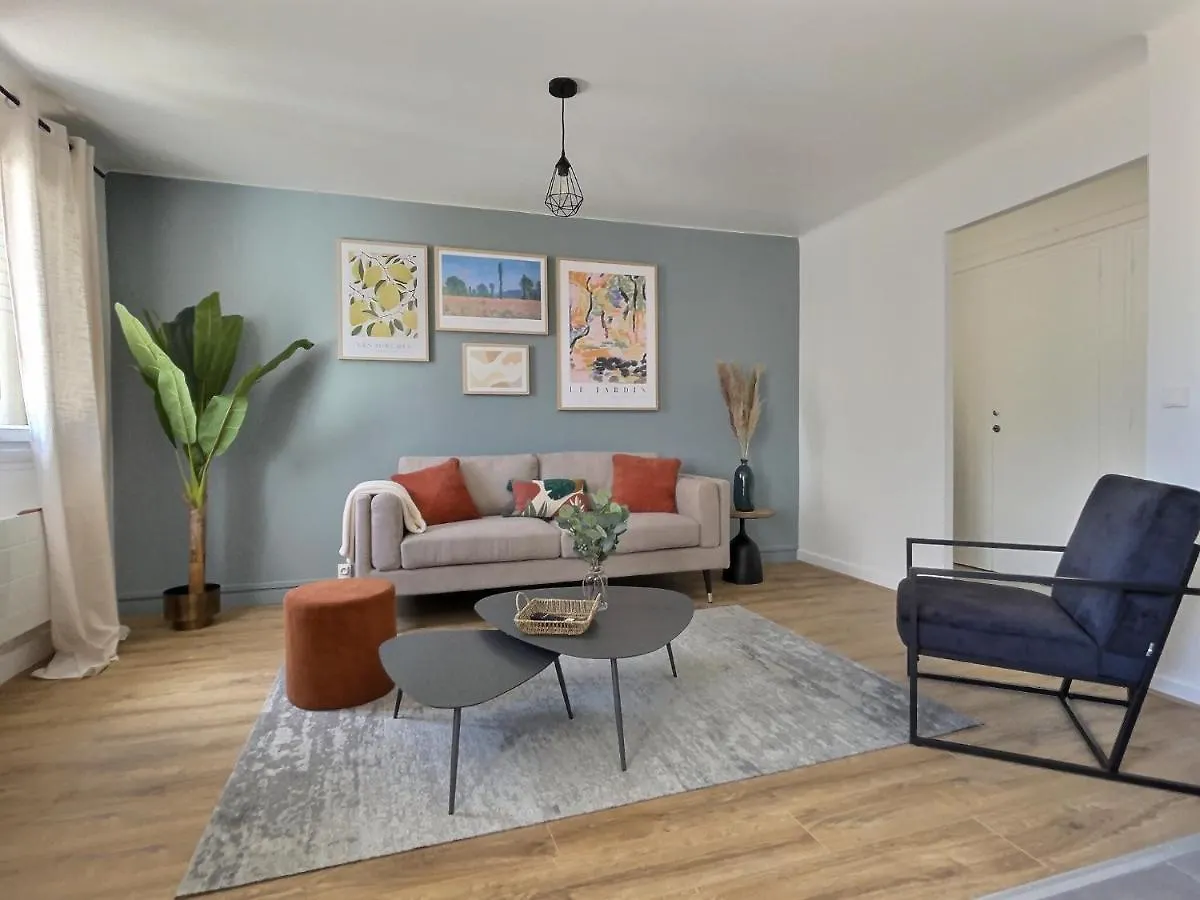 L'Artiste Apartment Valence