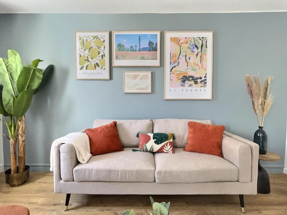 L'Artiste Apartment Valence